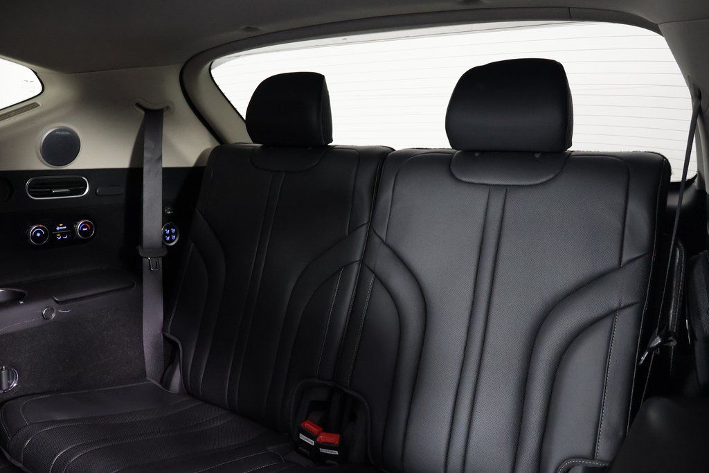 Thumbnail: 2025 Genesis GV80 - 12