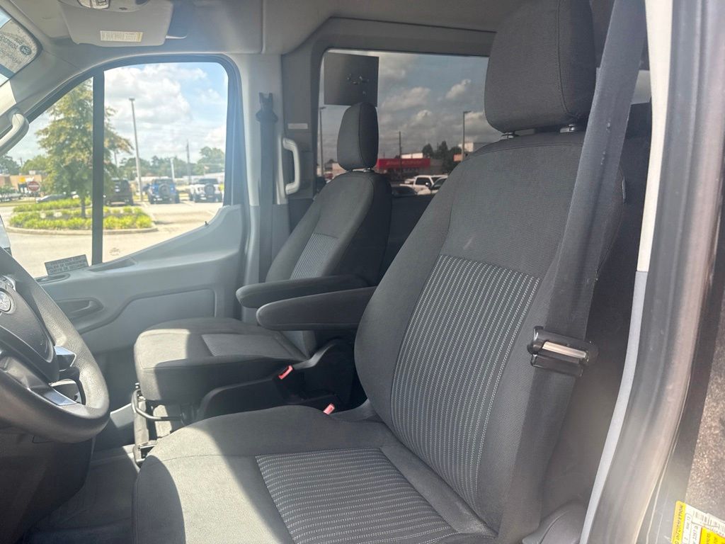 2018 Ford Transit-350 XLT