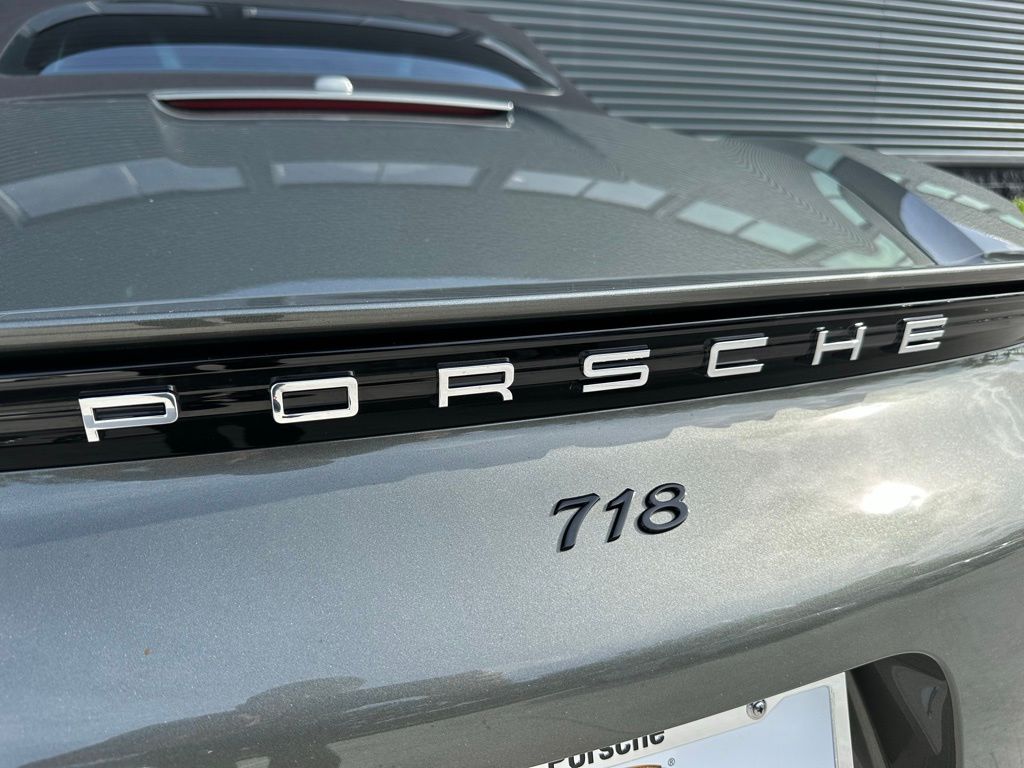 2023 Porsche 718 Boxster GTS 13