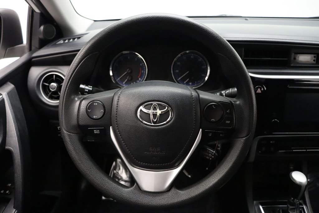 Thumbnail: 2017 Toyota Corolla - 22