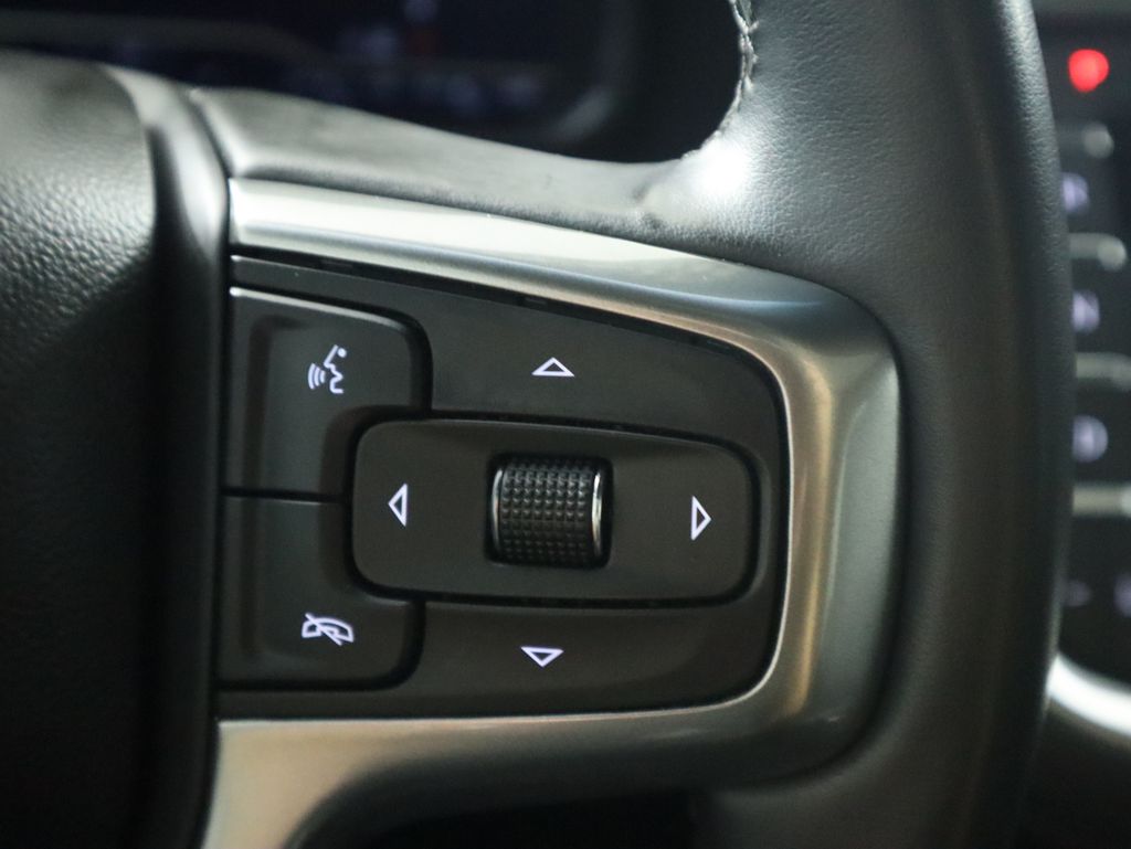 Thumbnail: 2023 Chevrolet Tahoe - 12