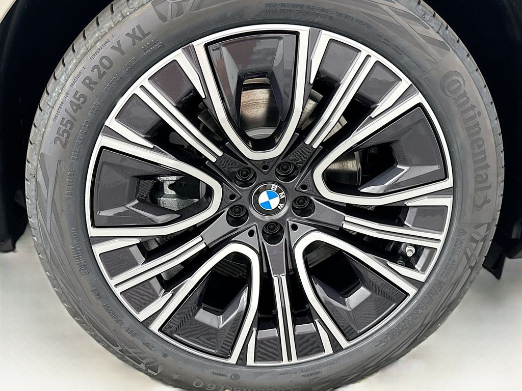 Thumbnail: 2026 BMW X3 - 31