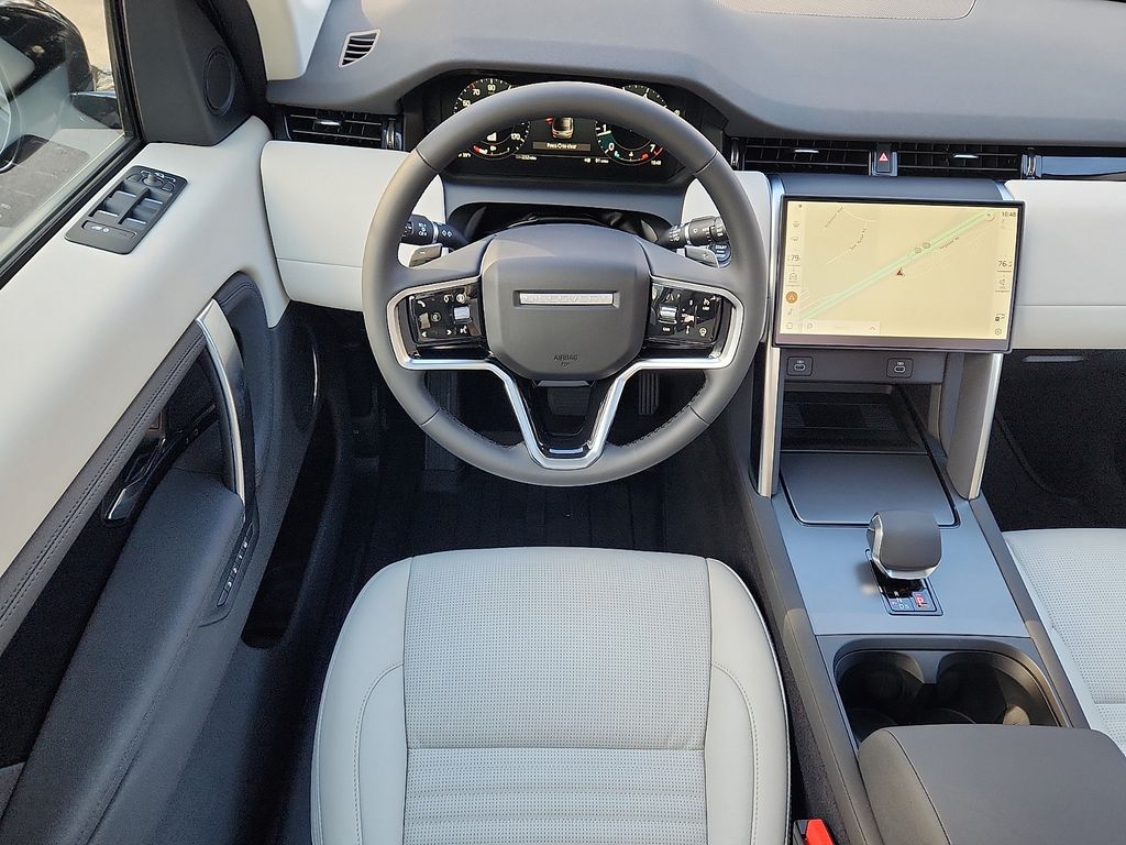 Thumbnail: 2025 Land Rover Discovery Sport - 11