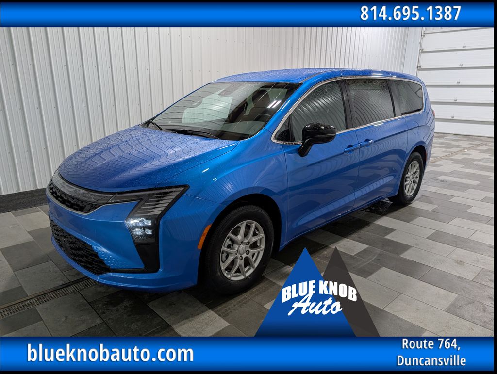 Hydro Blue Pearlcoat 2027 Chrysler Pacifica Minivan Front-Wheel Drive 9-Speed Automatic