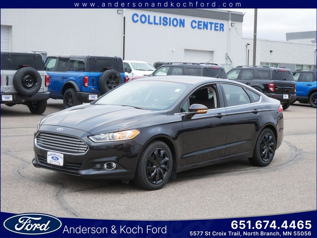 2014 Ford Fusion SE