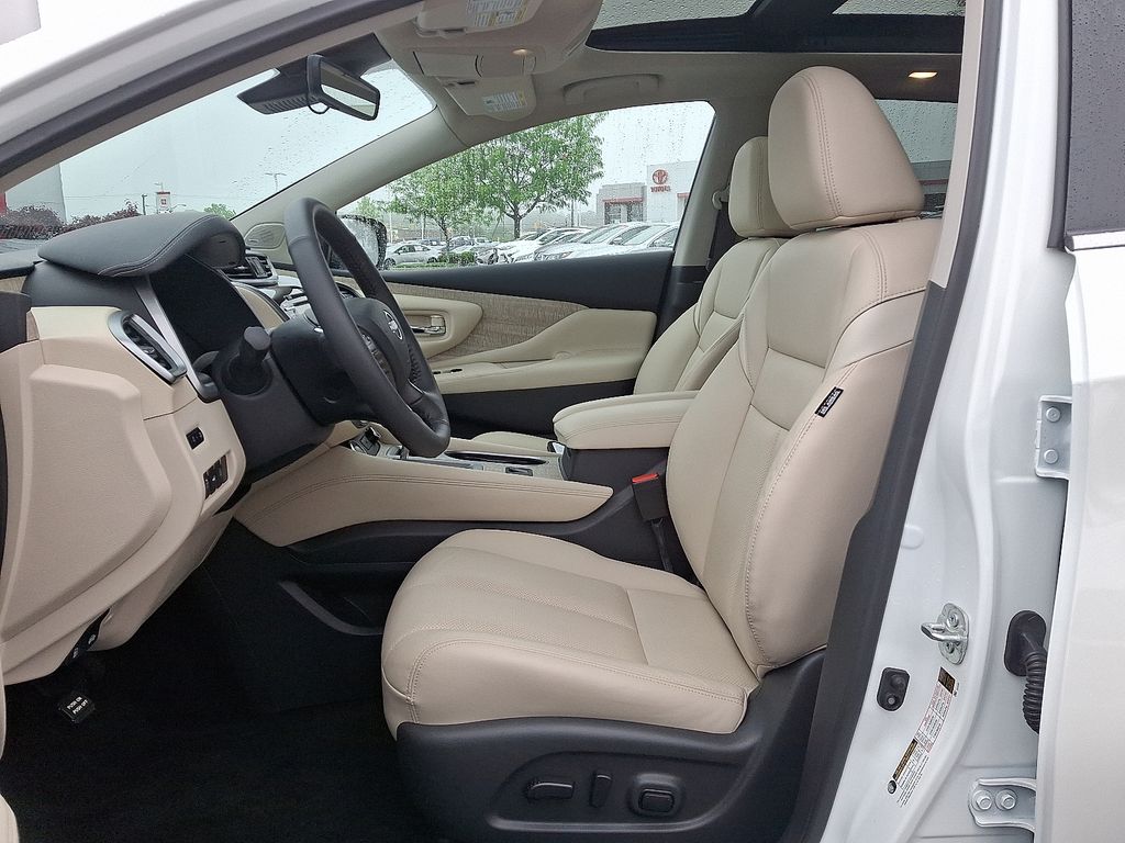 2024 Nissan Murano SL 14