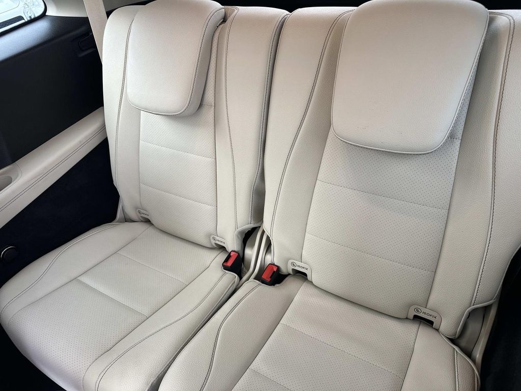 Thumbnail: 2022 Mercedes-Benz GLS - 27