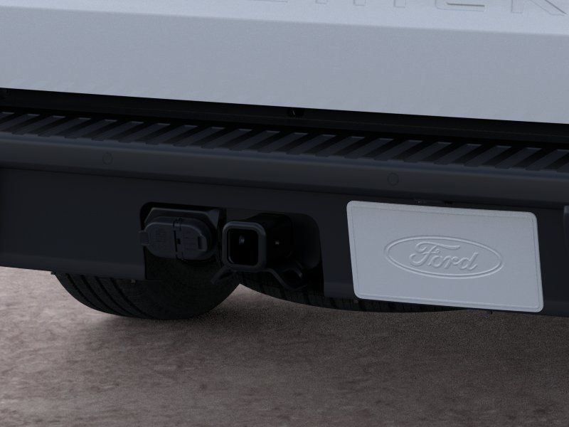 New 2026 Space White Metallic Ford XLT image 23
