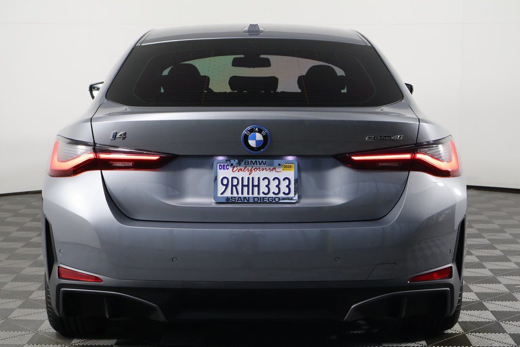 Thumbnail: 2025 BMW i4 - 5