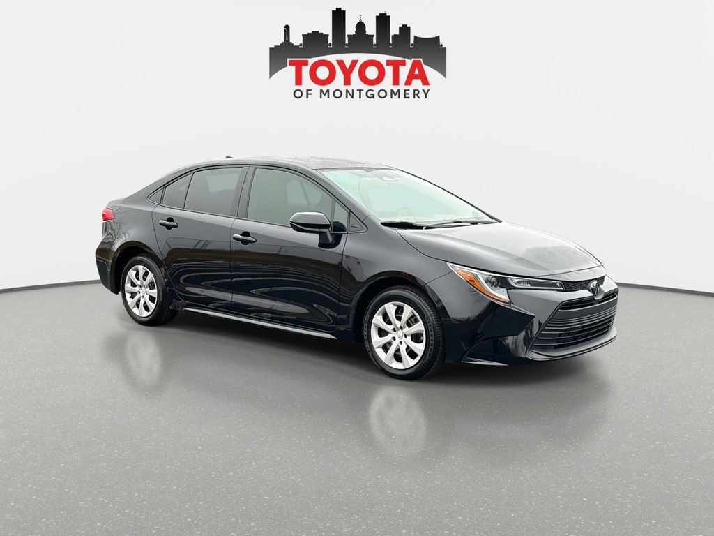 2025 Toyota Corolla LE FWD