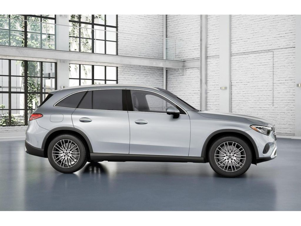 Thumbnail: 2027 Mercedes-Benz GLC - 15