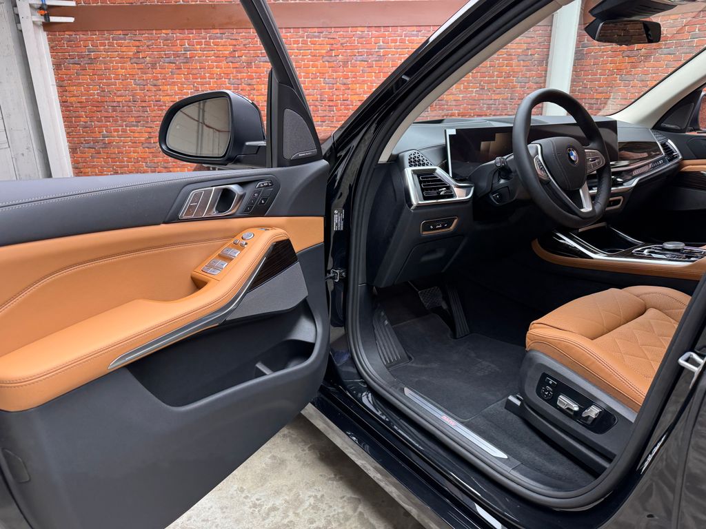 New 2026 Black BMW xDrive40i image 8