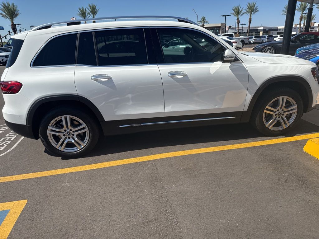 Thumbnail: 2020 Mercedes-Benz GLB - 5
