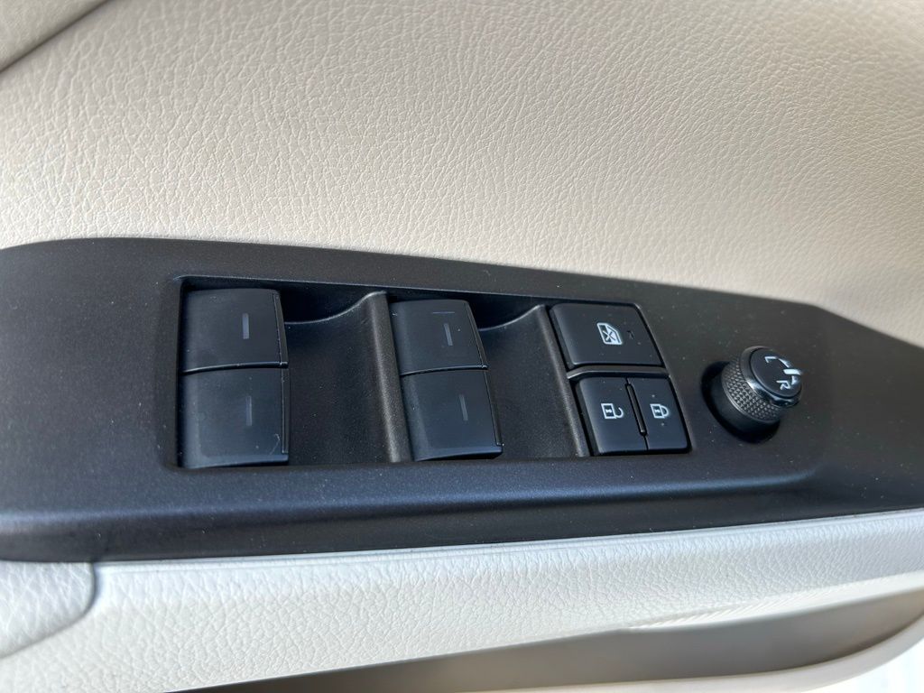 2024 Toyota Camry LE 16
