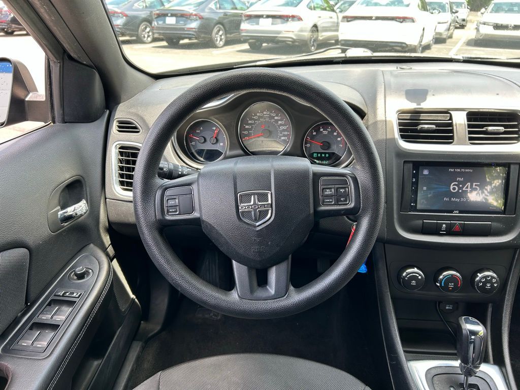 Thumbnail: 2013 Dodge Avenger - 12