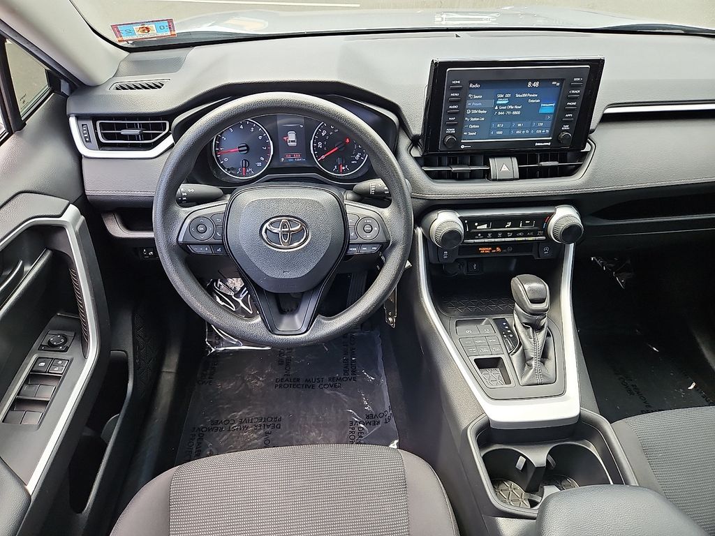 Thumbnail: 2020 Toyota RAV4 - 11