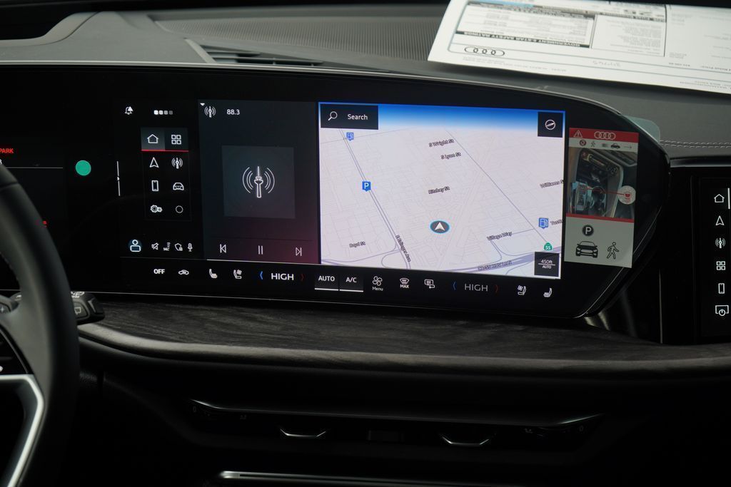 Thumbnail: 2025 Audi Q5 - 10