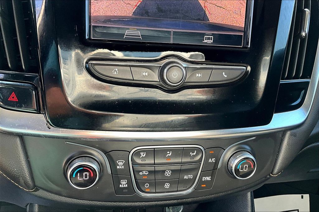Used 2020 Chevrolet Traverse SUV
