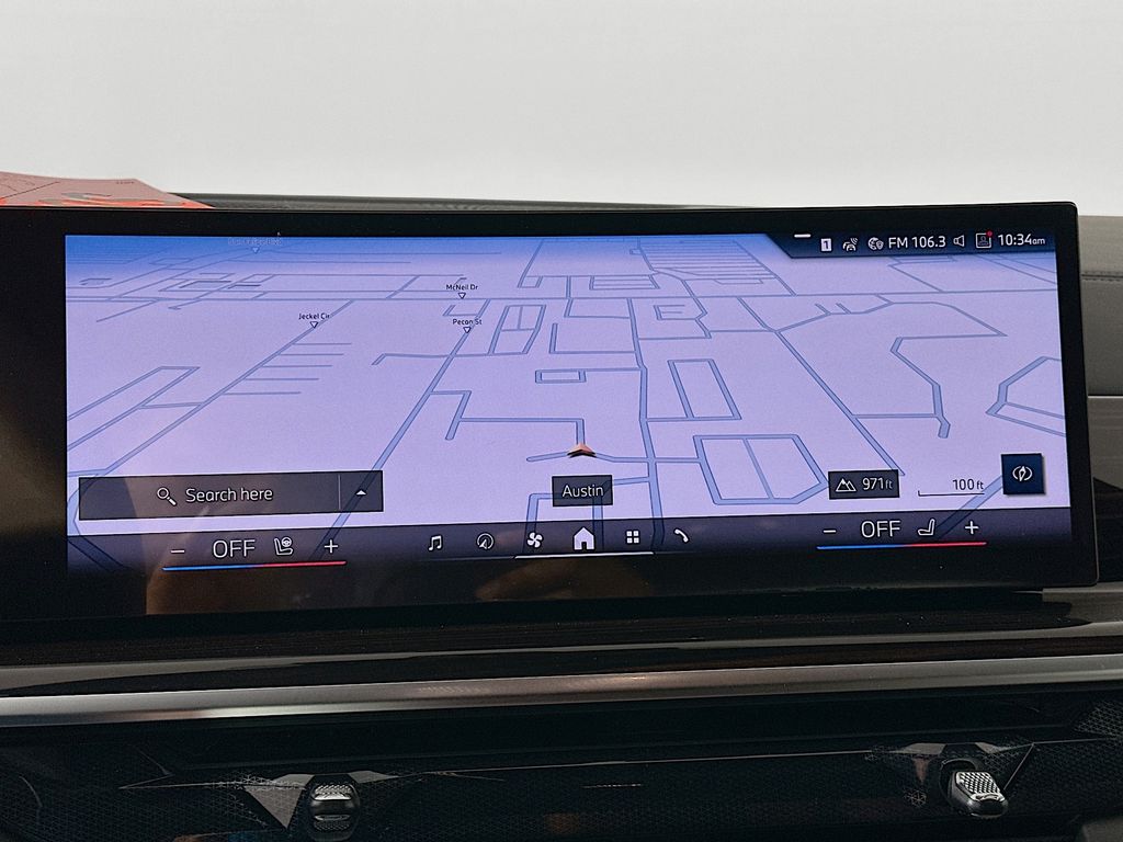 Thumbnail: 2026 BMW X7 - 12