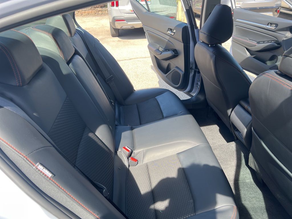 2024 Nissan Altima 2.5 SR photo