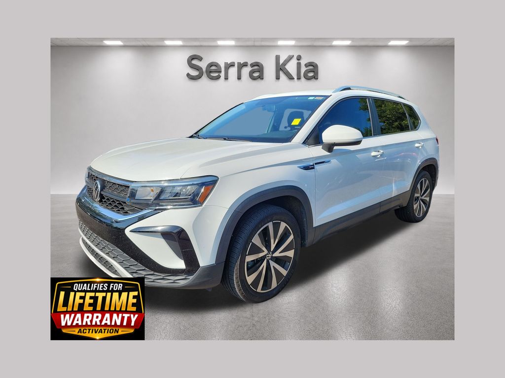2022 Volkswagen Taos SE 4Motion