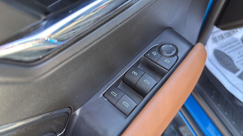 2023 GMC Canyon
