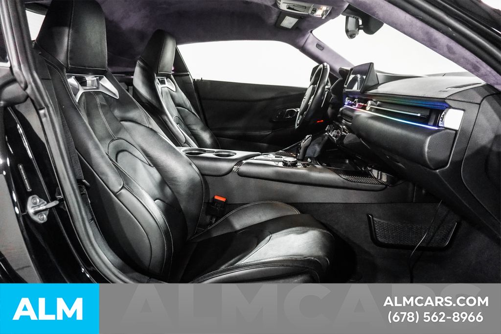 Used 2020 Black Toyota 3.0 image 13