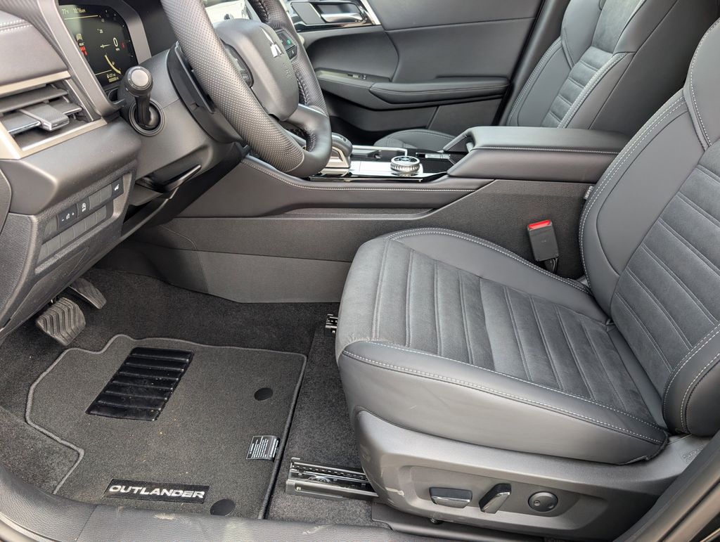 New 2026 Mitsubishi Outlander SUV
