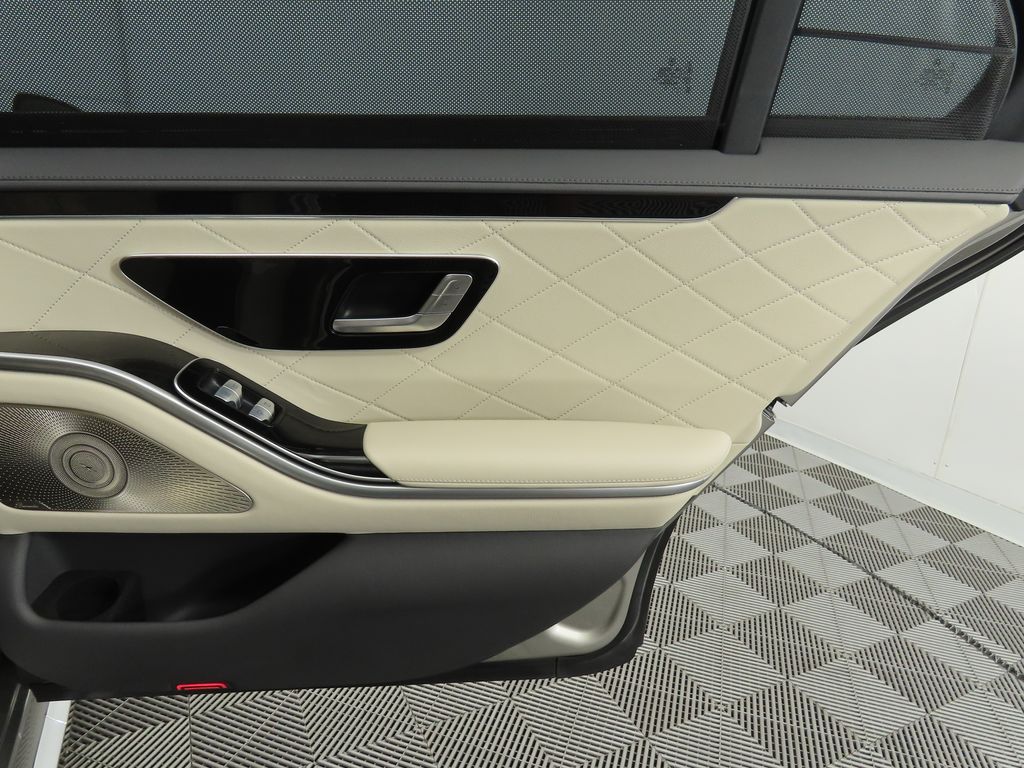 2023 Mercedes-Benz S-Class S 580 27
