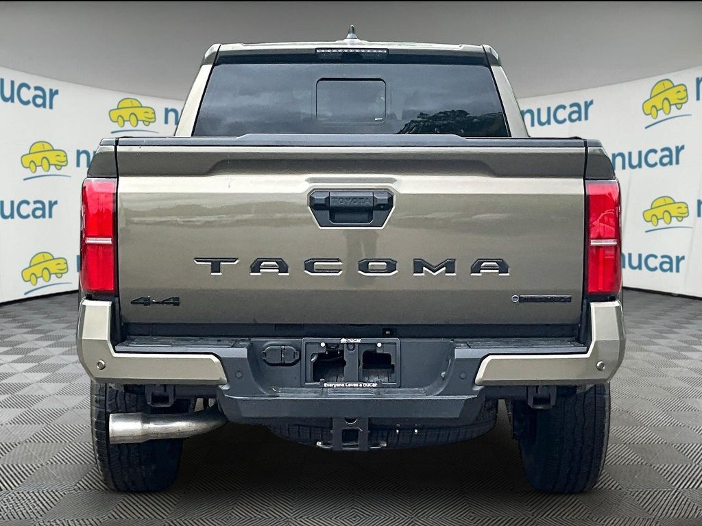 2026 Toyota Tacoma Hybrid — photo 6