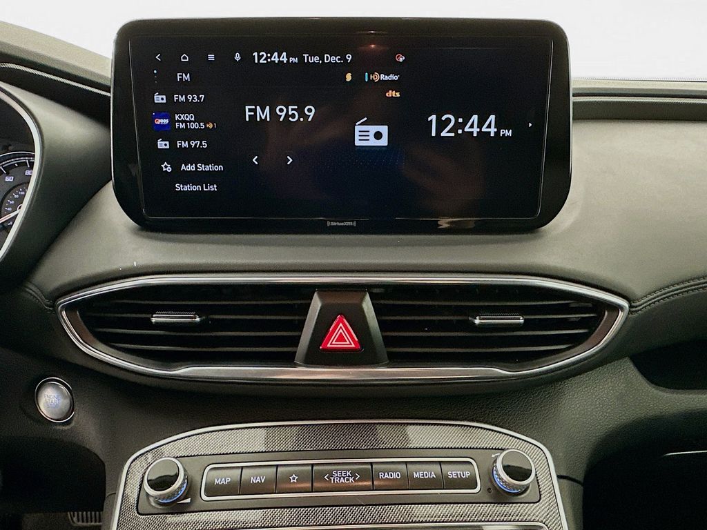 Thumbnail: 2023 Hyundai Santa Fe - 15