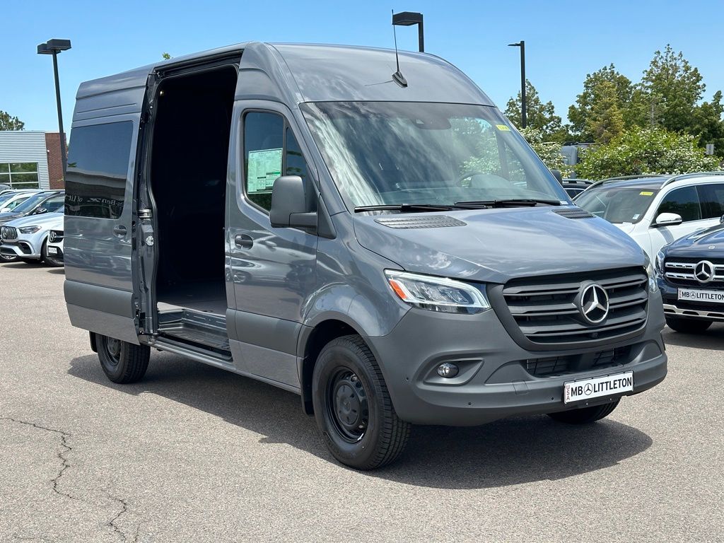 2024 Mercedes-Benz Sprinter 2500 Cargo 144 WB 23