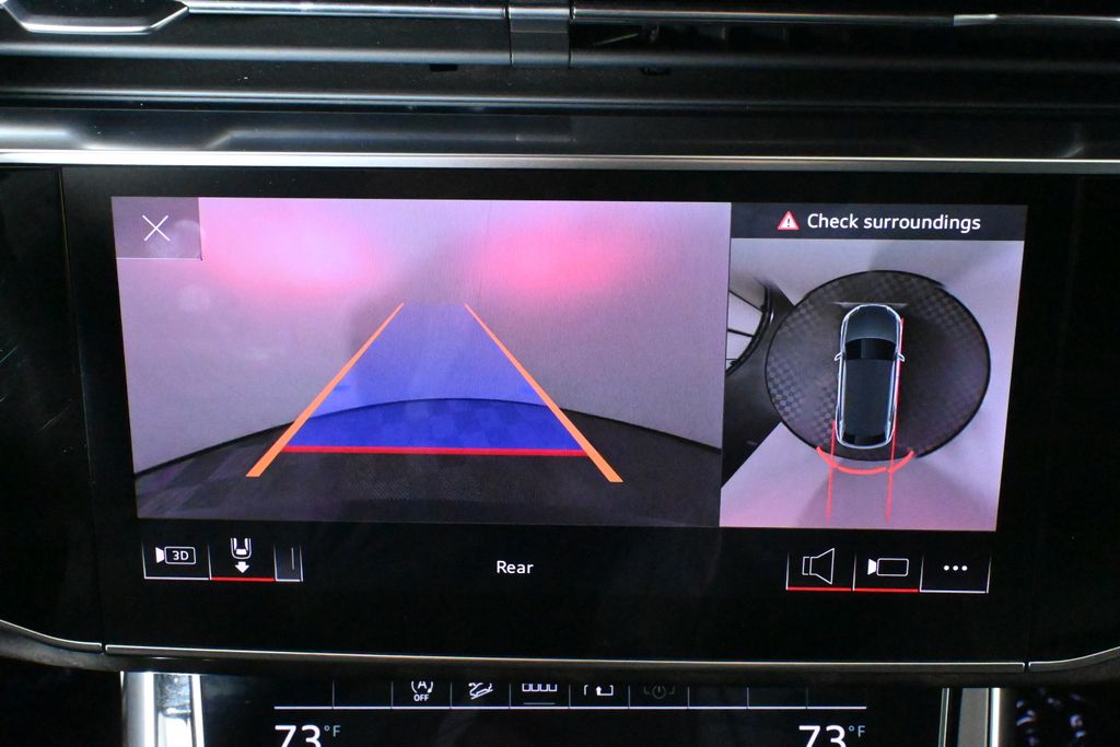 Thumbnail: 2021 Audi Q8 - 25