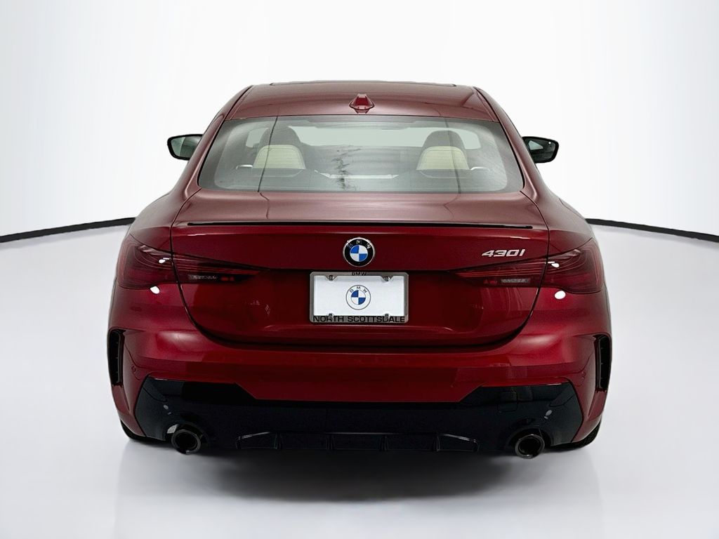 Thumbnail: 2027 BMW 4 Series - 6