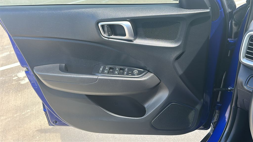2023 Hyundai Venue SEL Blue at South Houston Nissan