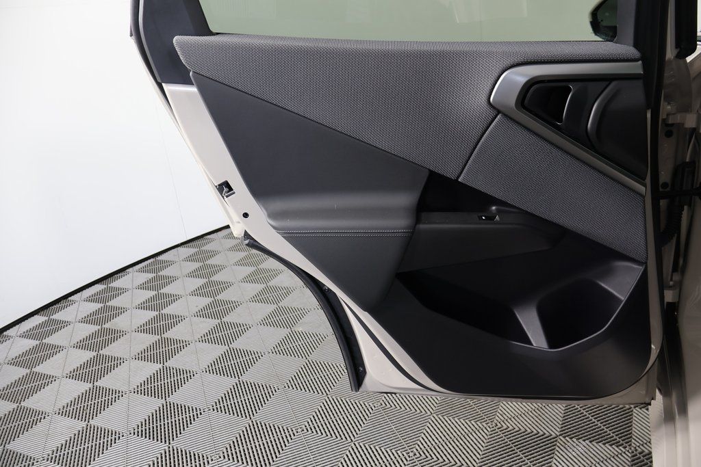 Thumbnail: 2025 BMW X3 - 13