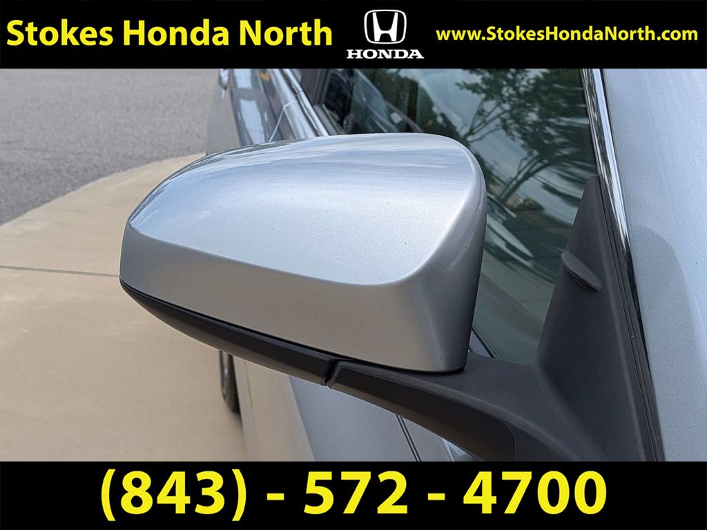 Used 2016 Toyota Camry Hybrid Sedan