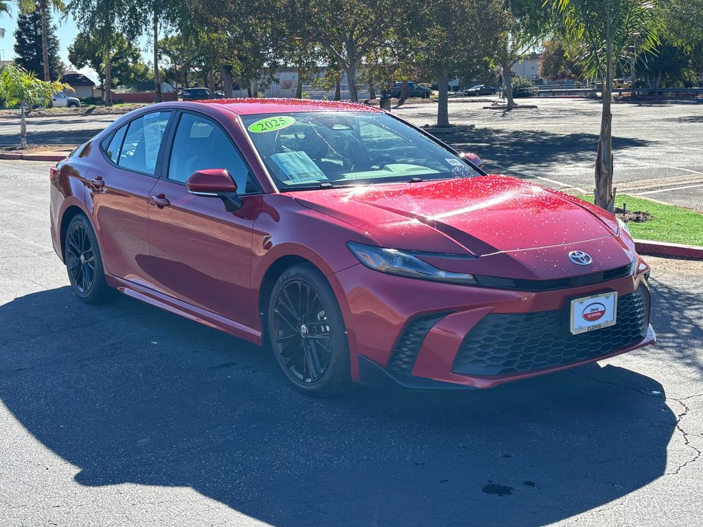 Thumbnail: 2025 Toyota Camry - 3