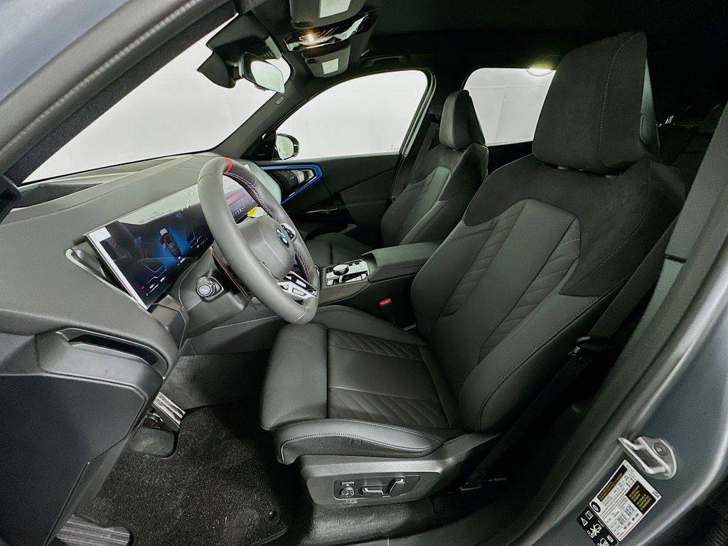 Thumbnail: 2026 BMW X3 - 16