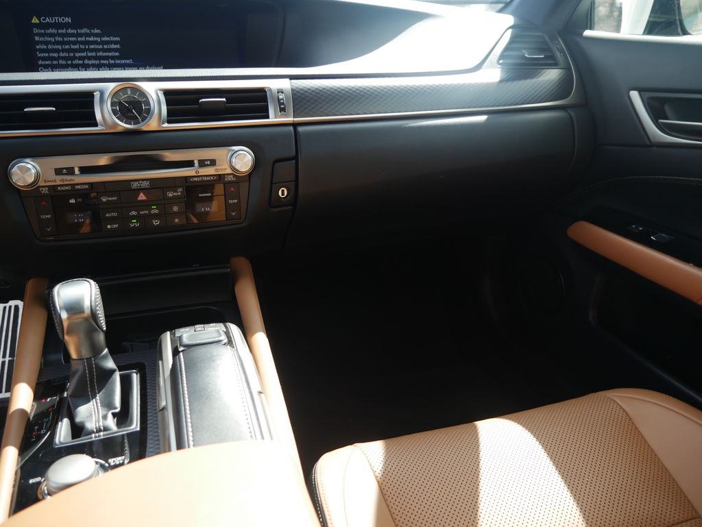 Thumbnail: 2020 Lexus GS - 31