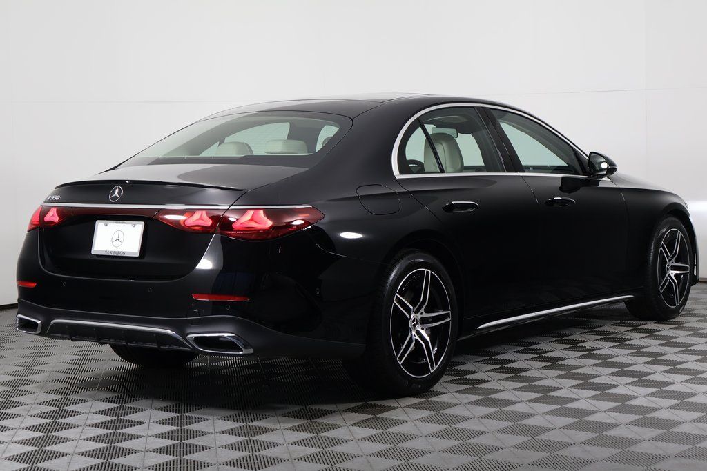 Thumbnail: 2026 Mercedes-Benz E-Class - 2