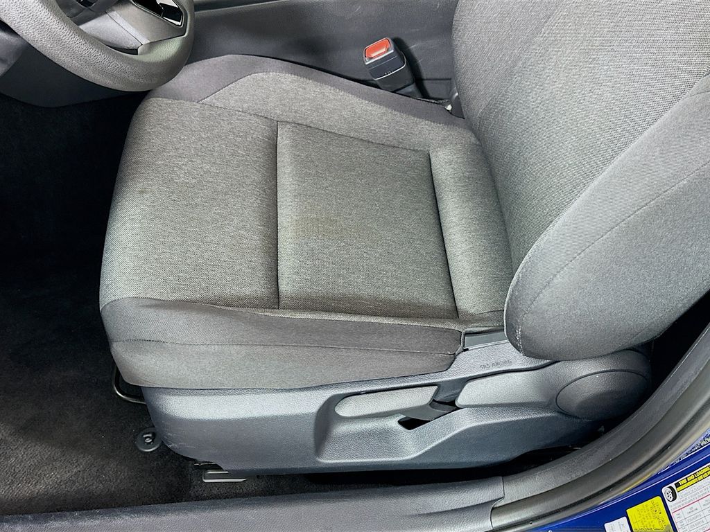 Thumbnail: 2025 Toyota Camry - 20