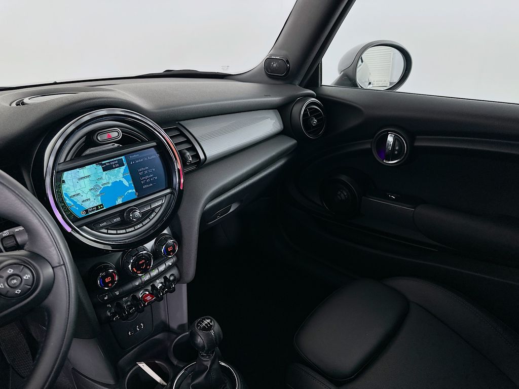 Thumbnail: 2016 MINI Cooper - 24