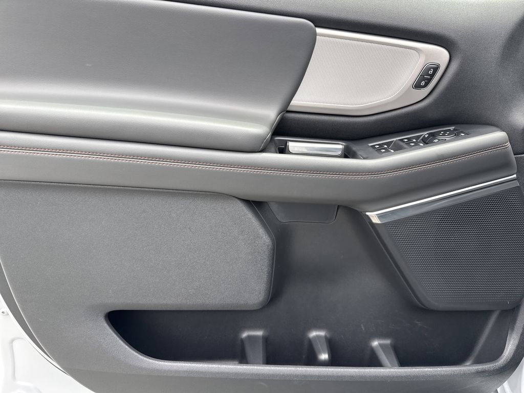 Used 2025 Ford Expedition SUV