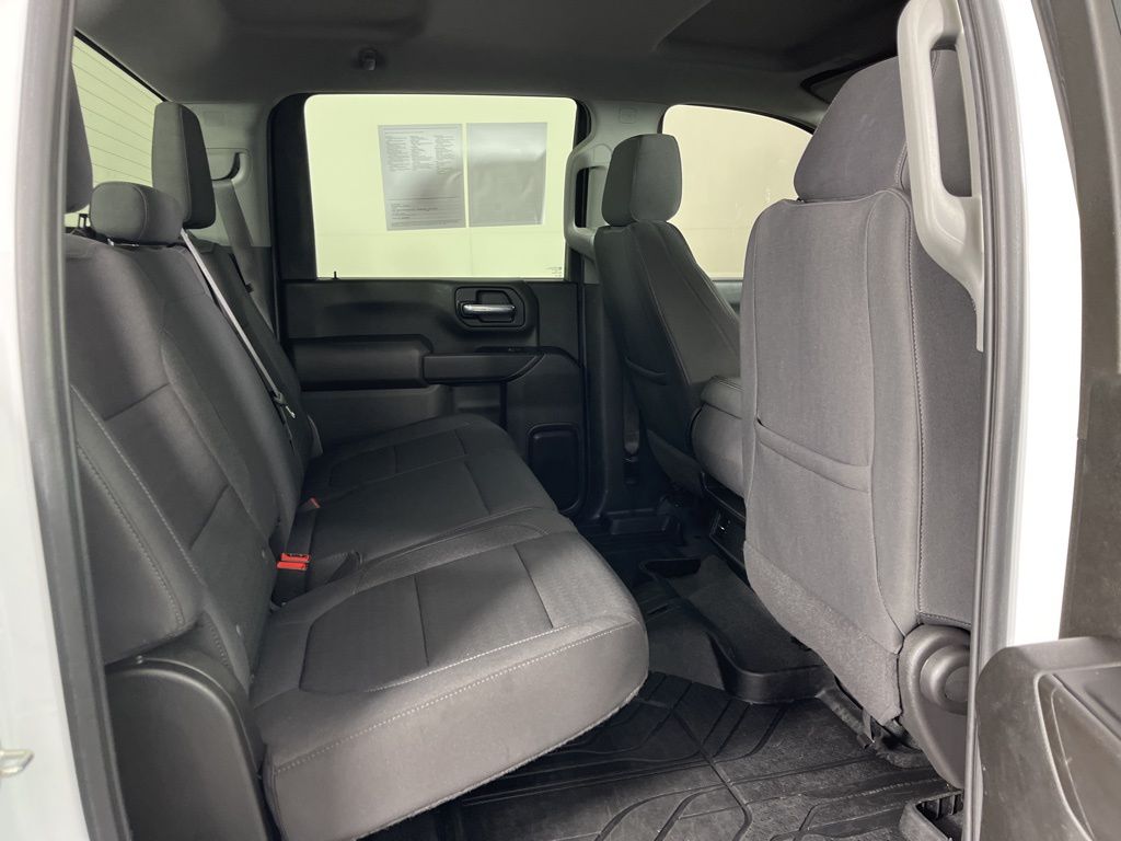 2022 Chevrolet Silverado 2500 Custom 13