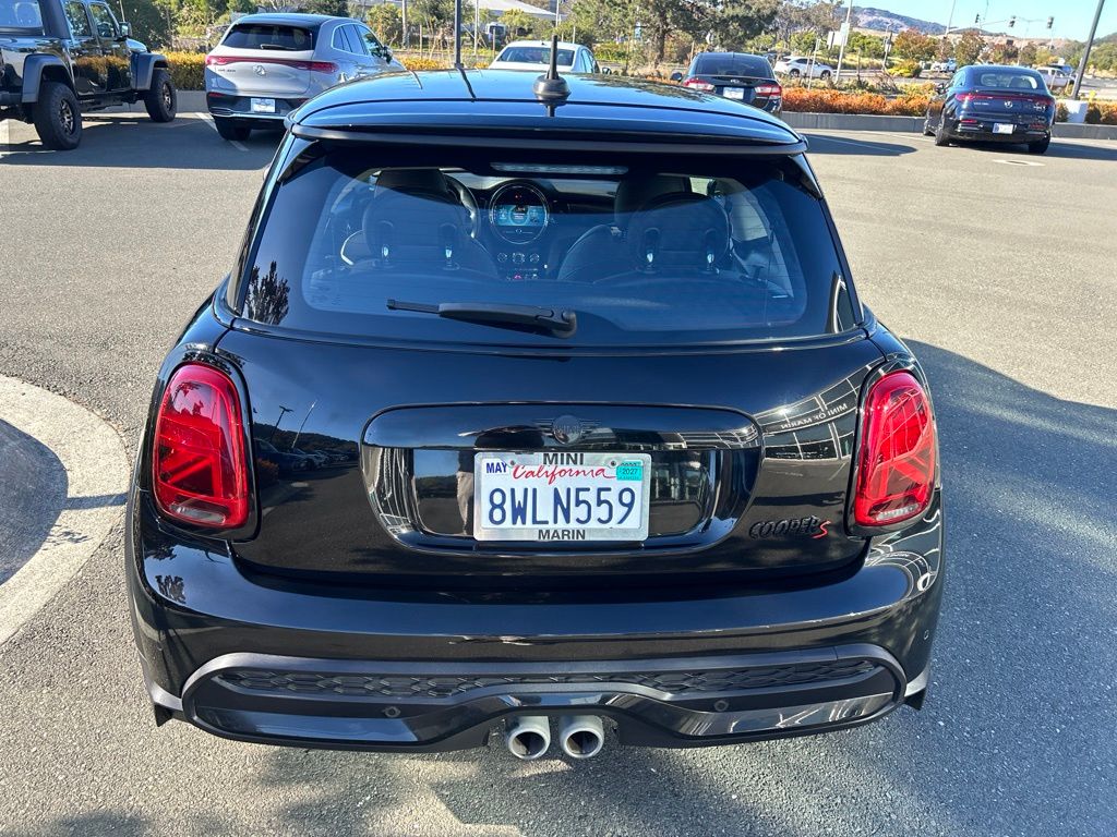 Thumbnail: 2022 MINI Cooper - 4