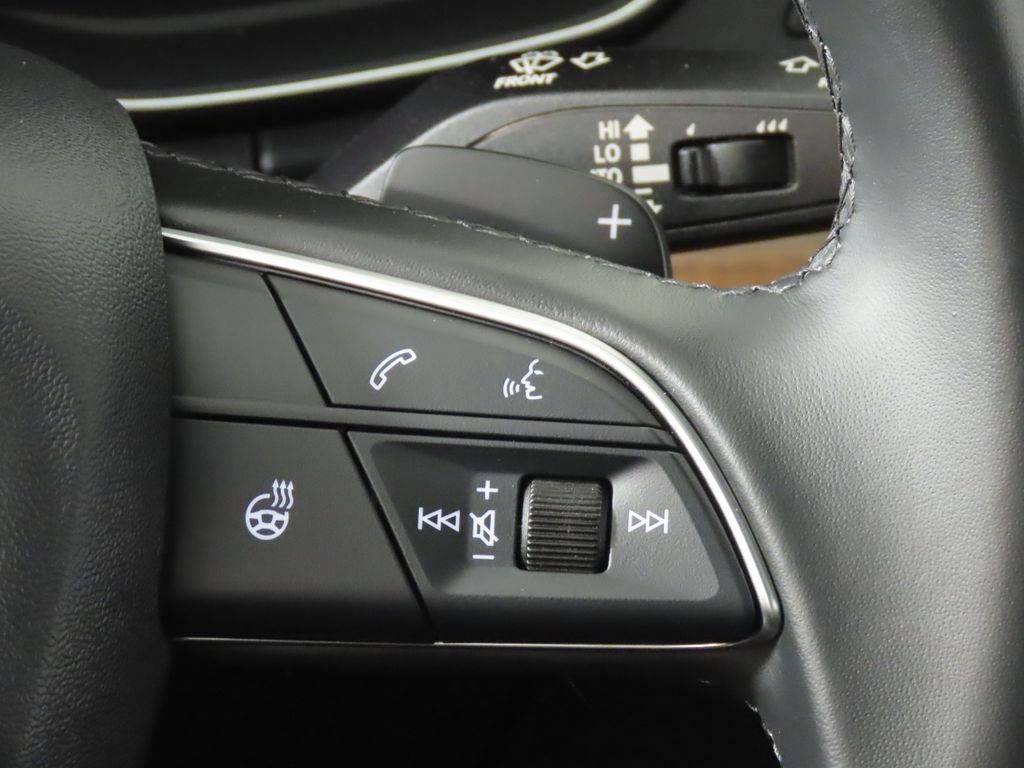 Thumbnail: 2023 Audi Q5 - 20