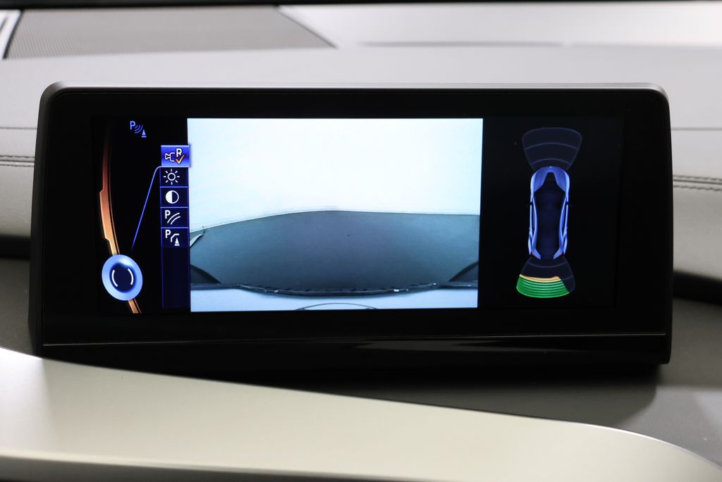 Thumbnail: 2015 BMW  - 30