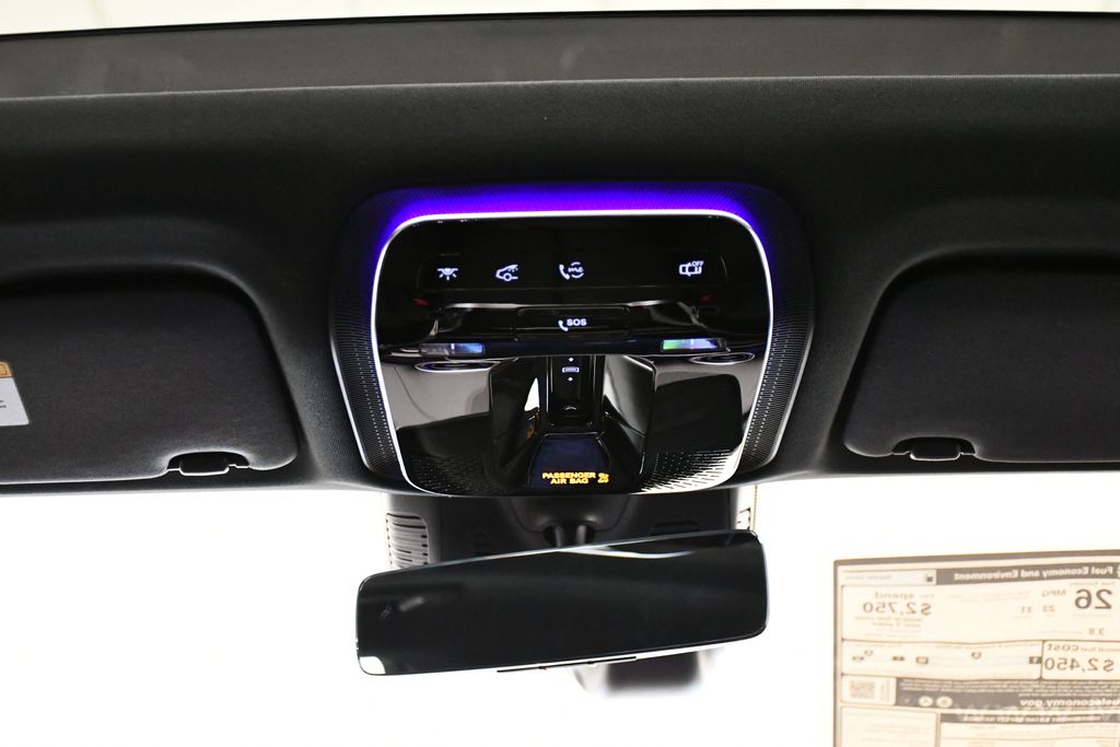 2025 Mercedes-Benz GLC 300 18