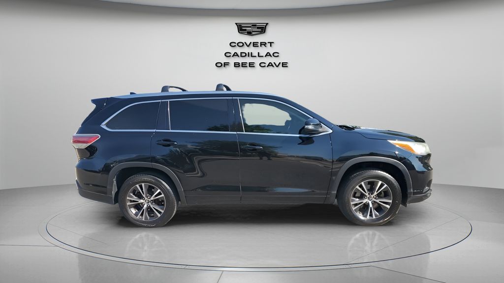 Used Car 2016 Toyota Highlander  Xle V6 For Sale In Austin, Texas
